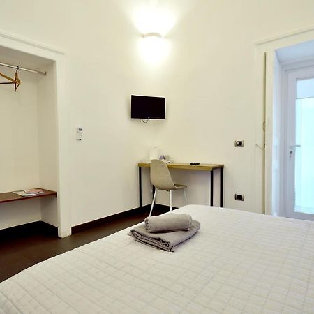 ナポリ Di Affreschi E Volte Bed & Breakfast エクステリア 写真